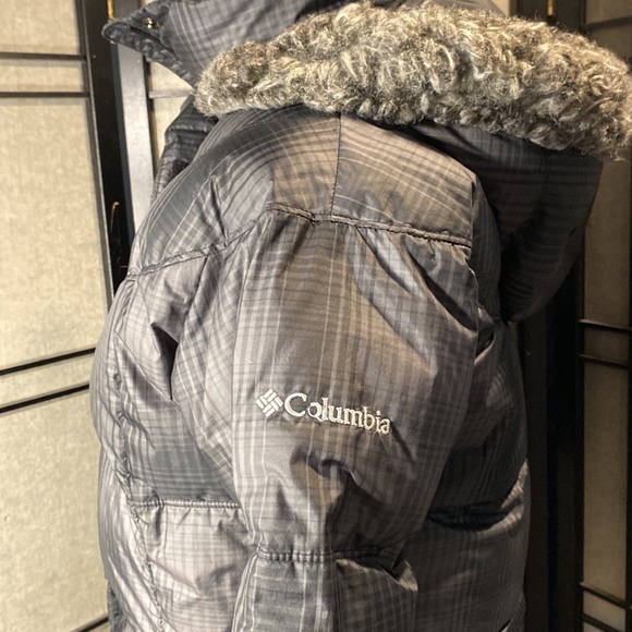Columbia size M womens plaid puffer coat - Picture 5 of 14